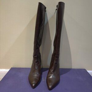 Stuart Weitzman Bootleg brown knee high leather boot size 11